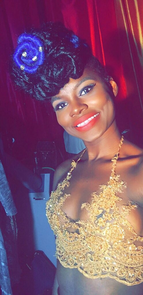 _AmazingDay's tweet photo. #ChocolateWomenOfTwitter #brownskinpoppin #CheekBoneTwitter #BigLipsTwitter #ILoveBeingBlackTwitter πππ«π«π«ππ https://t.co/c5rbpDU5Jr