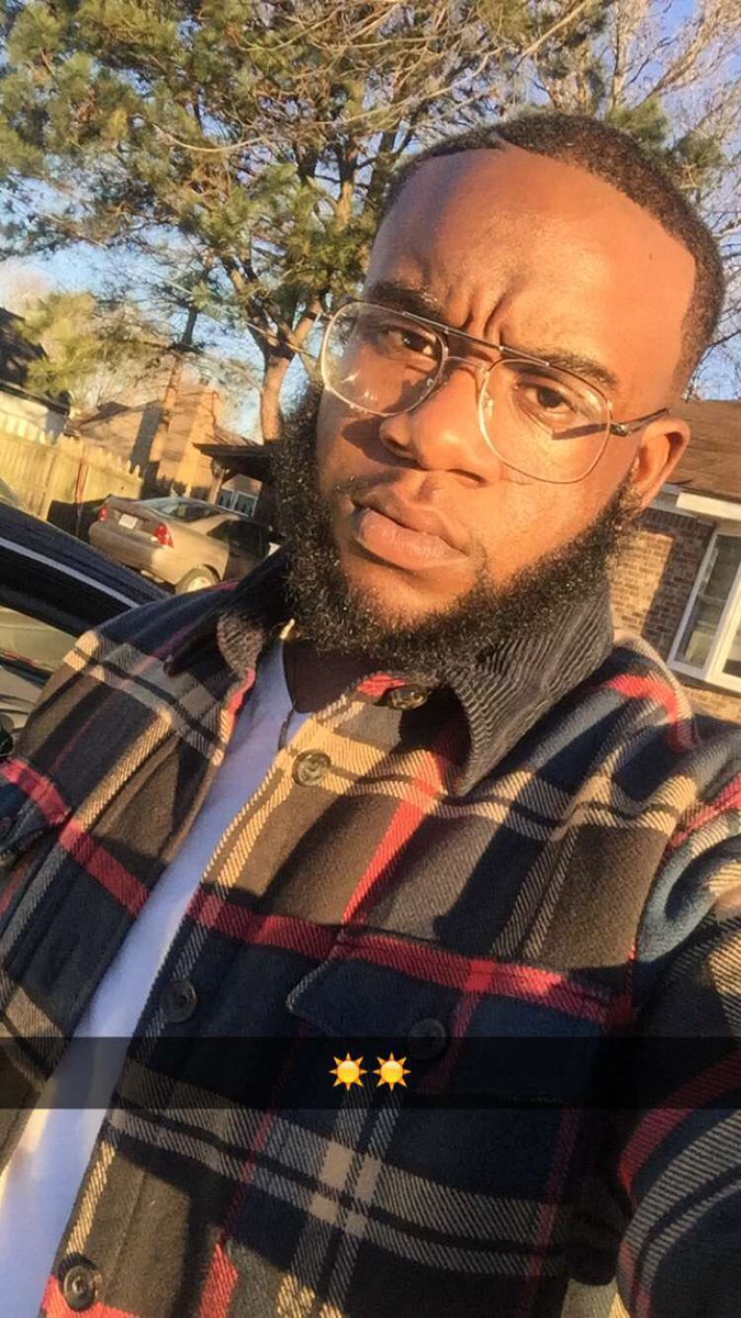 _jeffro's tweet photo. Probably Don't Qualify But Hey 😂😂 #BigGuyTwitter #BeardedGuyTwitter https://t.co/xH8mqmgghe