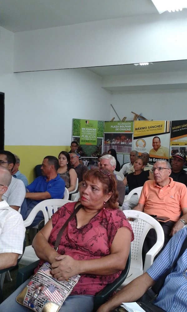 ALEJANDROP2310's tweet photo. 10M Equipo #Metropolitano en reuniòn con el  Cjal .@maximo_sanchez @Pr1meroJusticia @ActivismoPJ @PJMetropolitano https://t.co/KjYNMviq8f