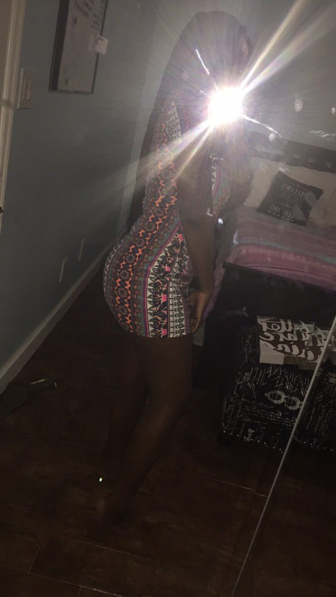 qveenikki's tweet photo. #thickgirltwitter & #transitioningtwitter ππ https://t.co/he2DrhJEE3