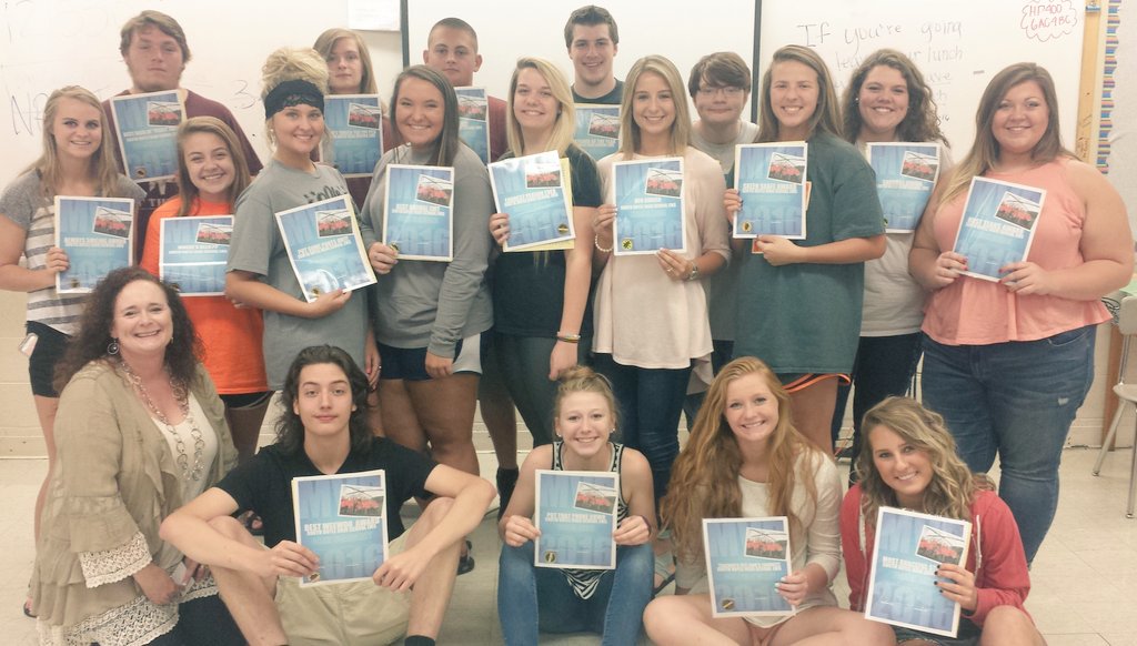Great ceremony for EMS students at SDHS!! <a href="/1rockyriley/">Rocky Riley</a> <a href="/smiths7676/">Sherry Smith</a> #100%passrate#theyareawesome