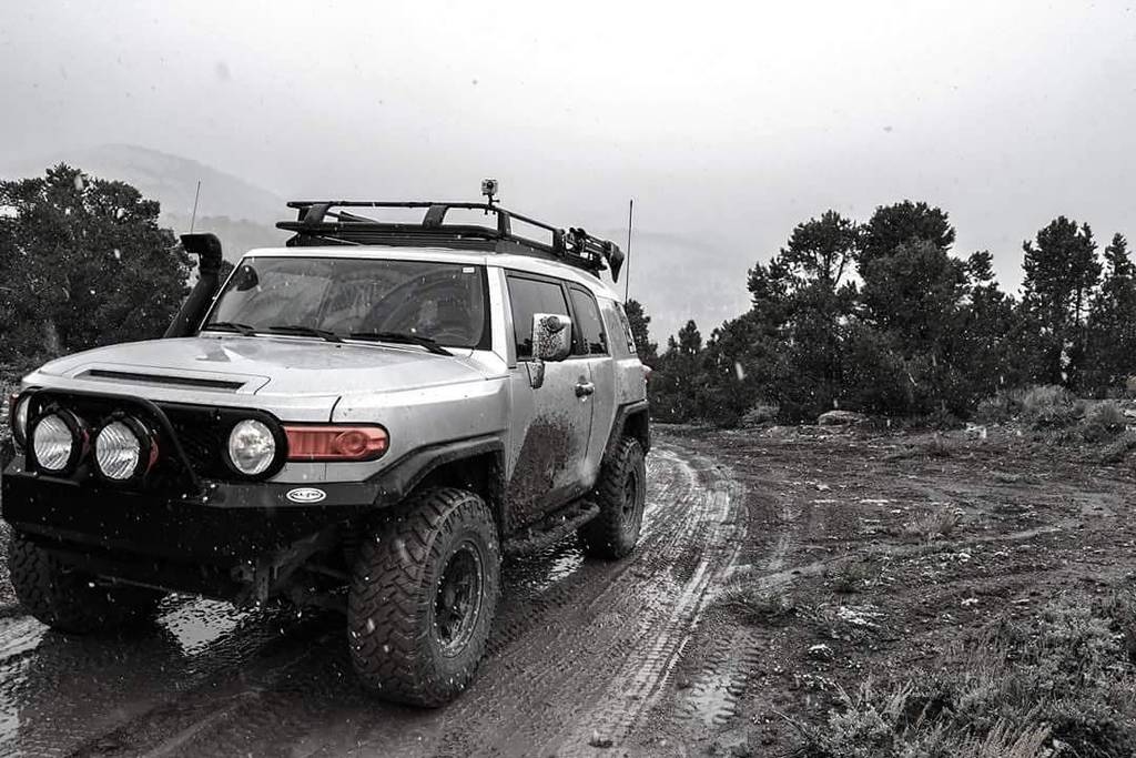 offroadtrail's tweet photo. Mud and snow make for a great day on the trails.  #findadventure #offroadtrailguide #toyot… https://t.co/yL88yTITDE https://t.co/BY9KfWkrR9
