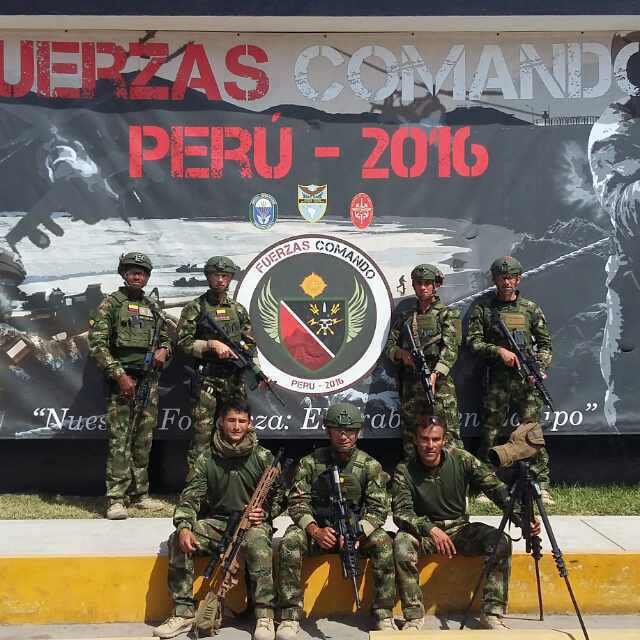 mindefensa's tweet photo. Felicitaciones al equipo de Fuerzas Armadas que participó en #FuerzasComando2016. Nuevamente son campeones https://t.co/zHUQycPFV5