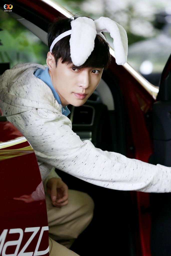 KL8810's tweet photo. 160510 #EXO #Lay At Go Fighting Filming cr. EXOYEAH
https://t.co/3WxpoaXuAe
https://t.co/tO3OLLHTJZ https://t.co/RqyGzbGuAi