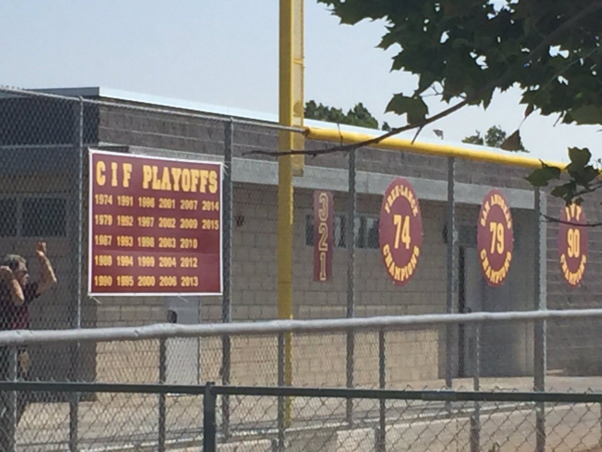 A lot of playoff runs with Coach Rungo. Cheers to an Arlington athletics legend. <a href="/ATownLions/">ArlingtonBaseball</a>