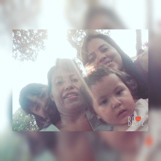 Keymit03's tweet photo. #FelizDíaDeLasMadres #10DeMay 👸👌😘😍💅💄👗👠👒👑👛🌺🌸💐❤️👸👌😘😍💅💄👗👠👒👑👛🌺🌸💐❤️ https://t.co/AooO4Nx9UZ