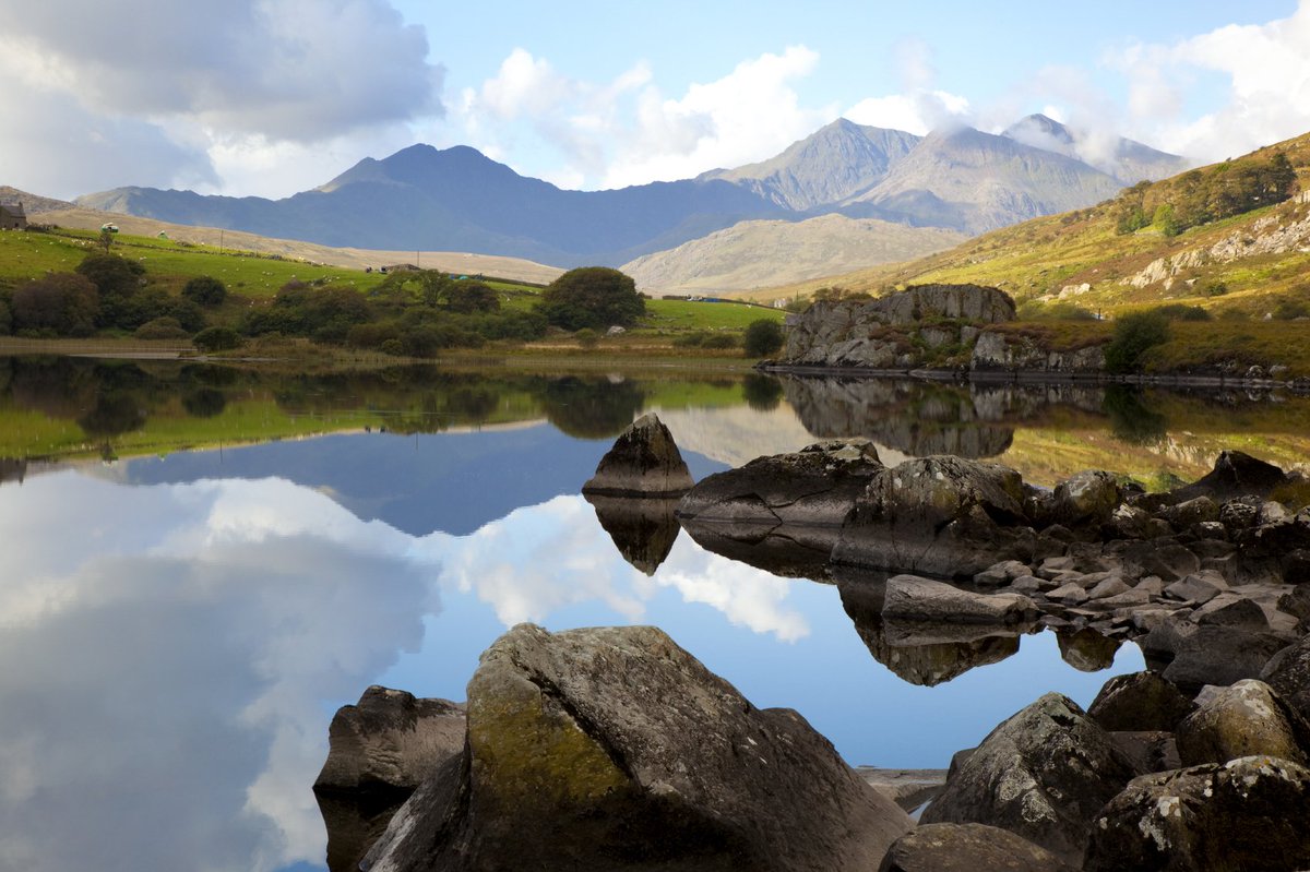 Guide_To_Travel's tweet image. Snowdonia, Wales.