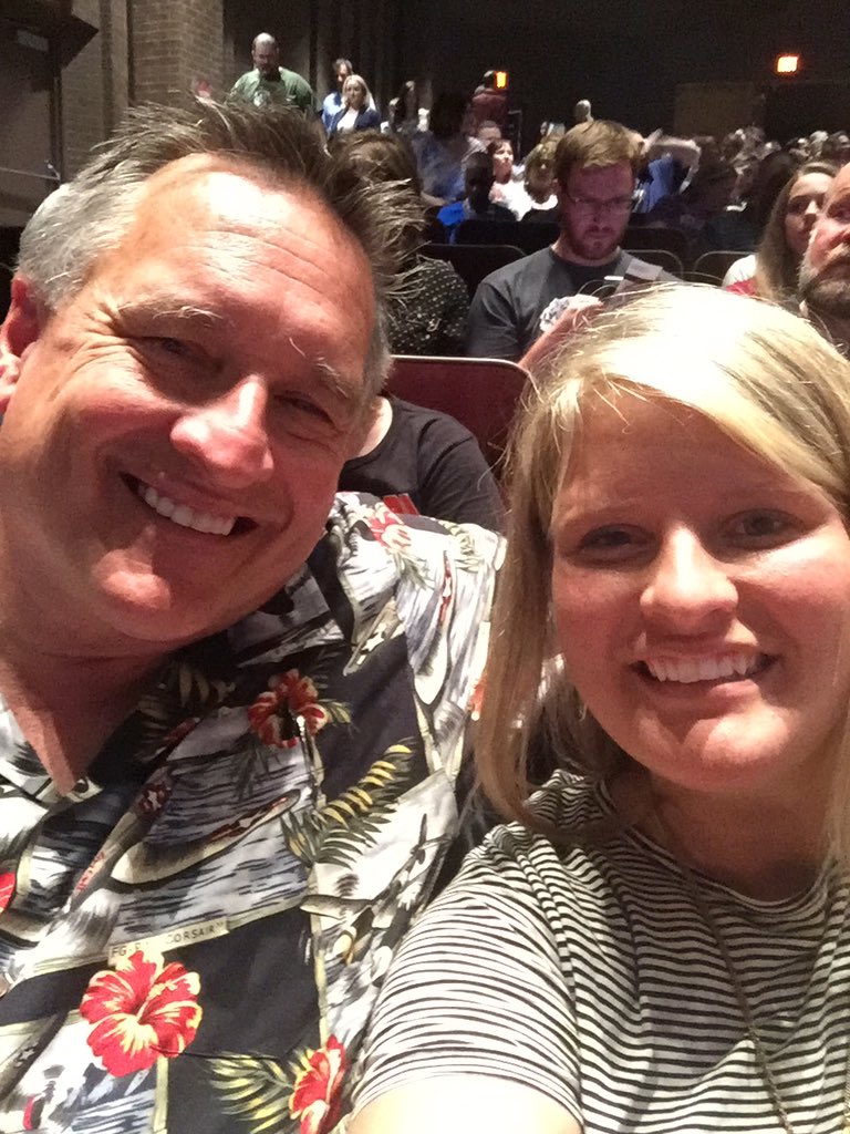 sbryker's tweet photo. What question would you like to answer that no one has been smart enough to ask? #AltonBrownLive https://t.co/0uze7Xxli8