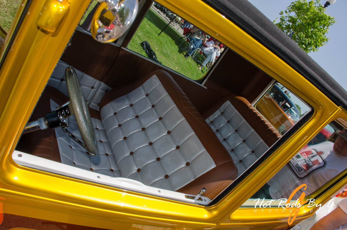 Cool pic of our own hot rod. This has <a href="/SpradlingVinyl/">Spradling Vinyl</a> dolce and zodiac from <a href="/miamicorp/">miamicorp</a>