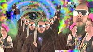 @benjamin_ptrsn <a href="/godsaveus/">🕸</a> Haven't thought about that in a minute.