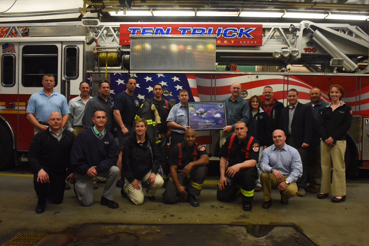 FDNY's tweet image. #FDNY members from #10House host visit w/ @VermontAirGuard, whose jets first patrolled skies after 9/11 #NeverForget