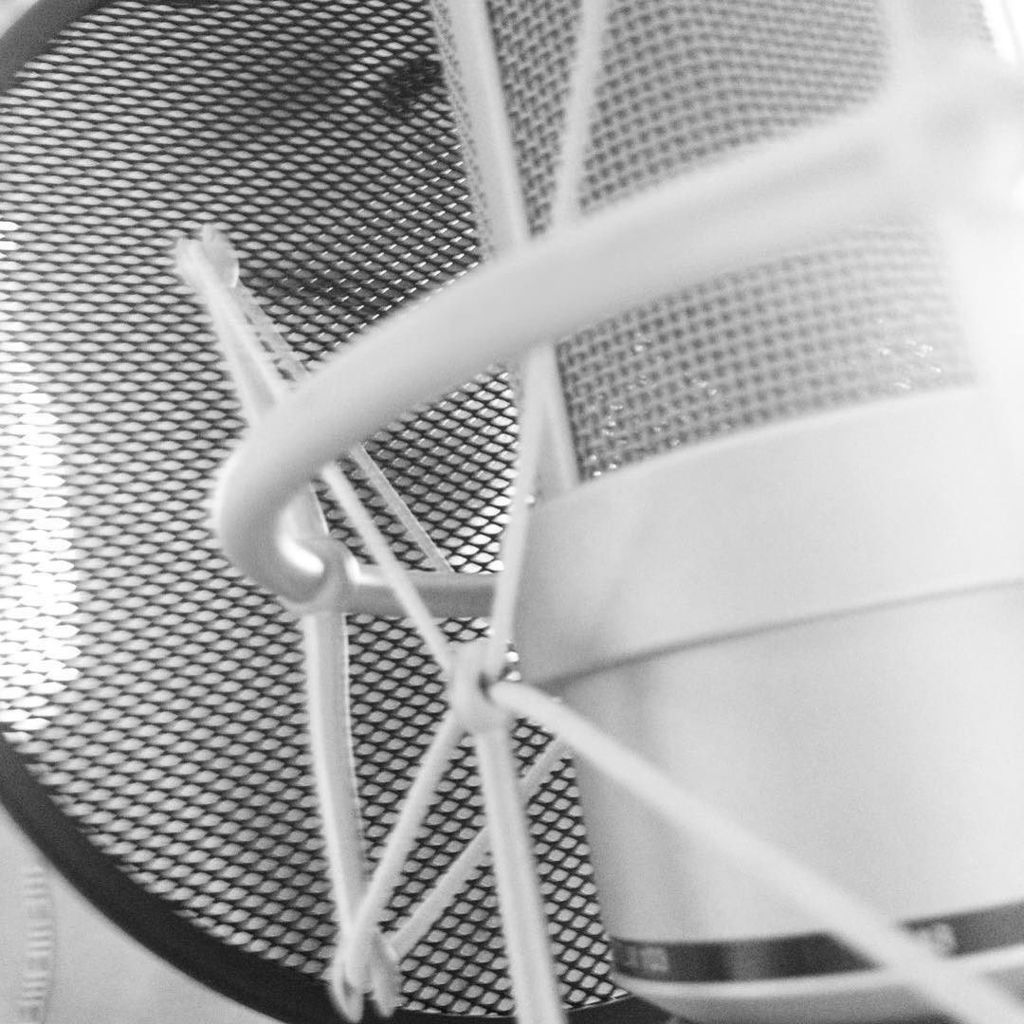 Lexi_B_Tyler's tweet photo. https://t.co/VN2rLlqFJE | @ashleyallwood_ | These soulful textures #music #musicvideo #dream #toronto #kaspace #ph… https://t.co/jFwZwoo3BS