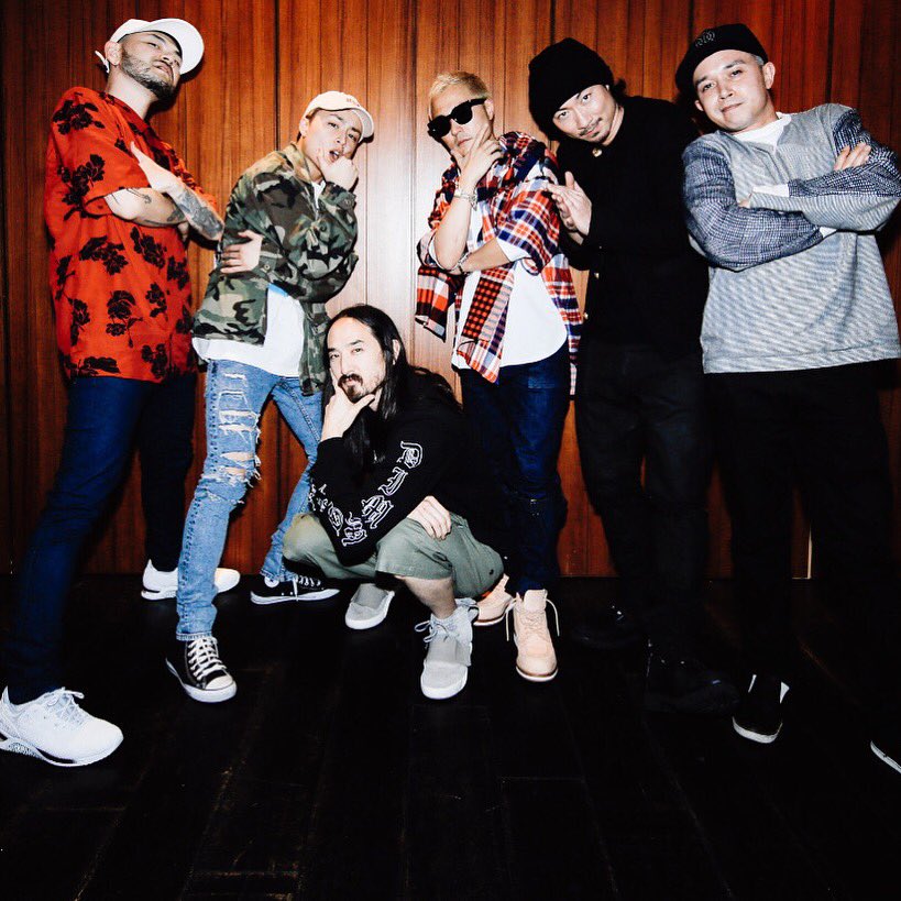 Japanese boy band alert https://t.co/rkimSE9ada