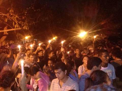 tuiterosincelej's tweet photo. A Esta hora marcha #UnisucreEnParo por las calles de #Sincelejo https://t.co/Ywus1VxUP3