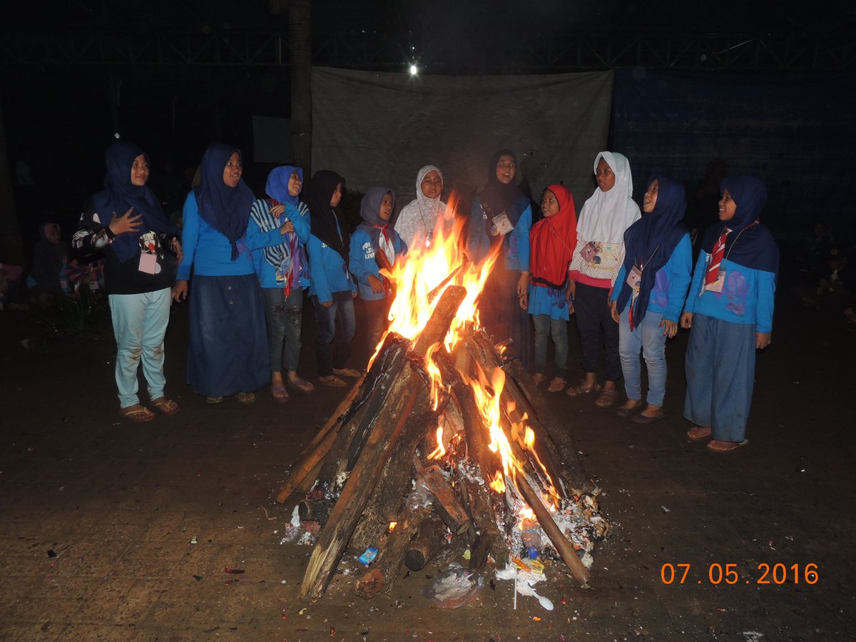 Pensi Api Unggun, Persami MI. Al-Khairiyah <a href="/pramukaupdate/">Pramuka Update</a> <a href="/dkcjees/">DKC Jakarta Selatan</a> <a href="/dkd_dki/">DKD DKI JAKARTA</a> <a href="/kwarnas/">Joulette</a>