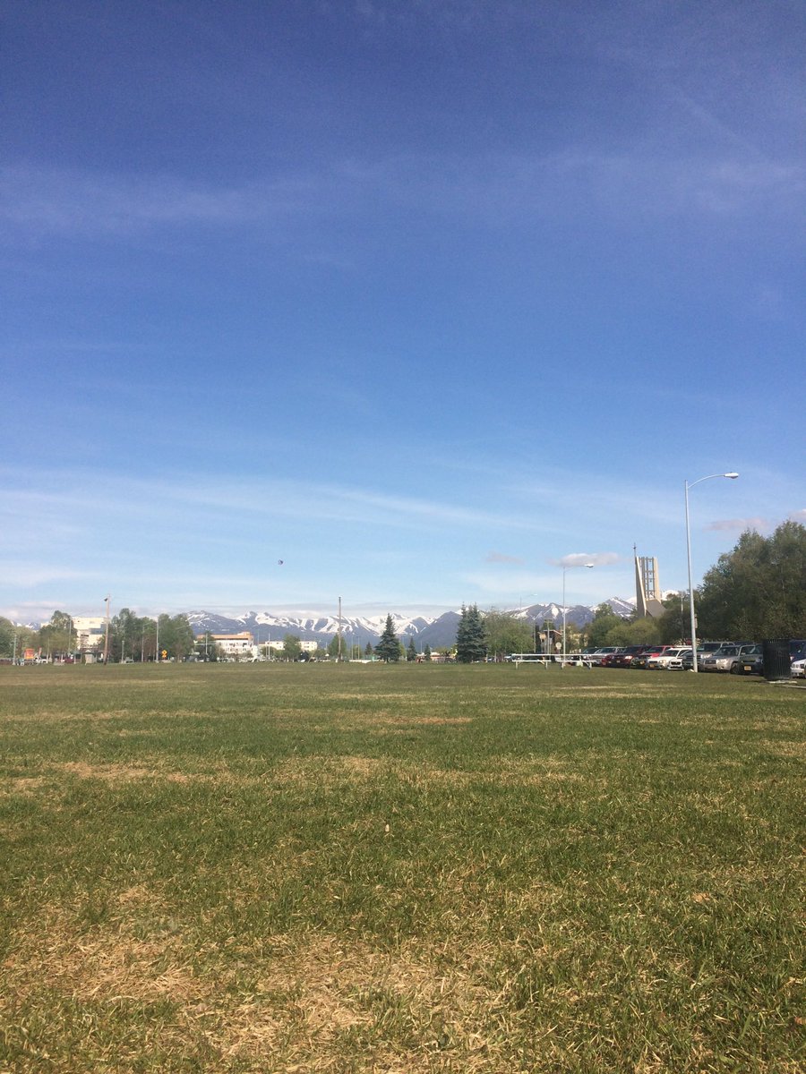 AlaskaQuidditch's tweet photo. The parkstrip was beautiful this evening! Don't miss a moment of sunshine quid kids, come play with us tomorrow! https://t.co/uUnEgBjW1p