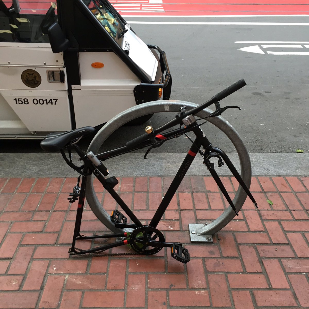 Kelly Neal tweet media