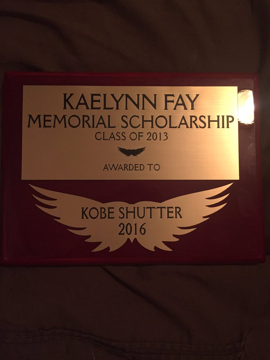 kobe_shutter's tweet photo. I am so grateful to have received this award tonight. Thank you to the Fay family for this honor. #FlyHighKae ❤️ https://t.co/IqtoTsIUh8