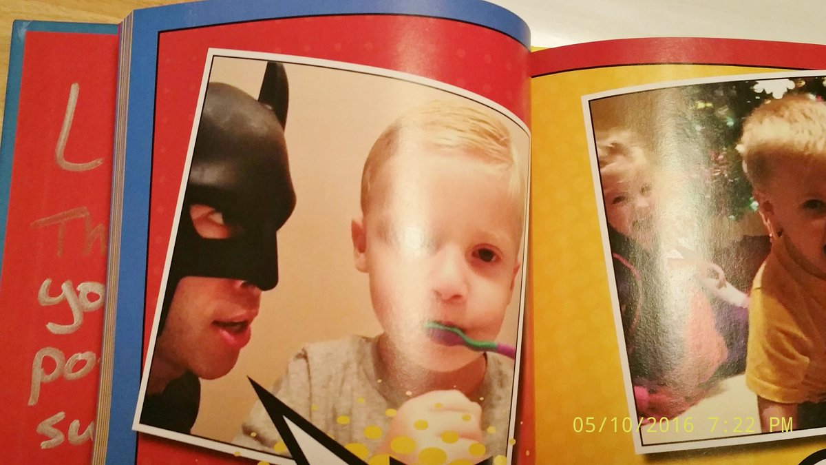 LeonPZambrano's tweet photo. HE KEPT HIS WORD✔ Thank You So Much @BatDadBlake! Especially for personally signing your new book #BatDad #AParody ❤ https://t.co/LQRvDRqy6T