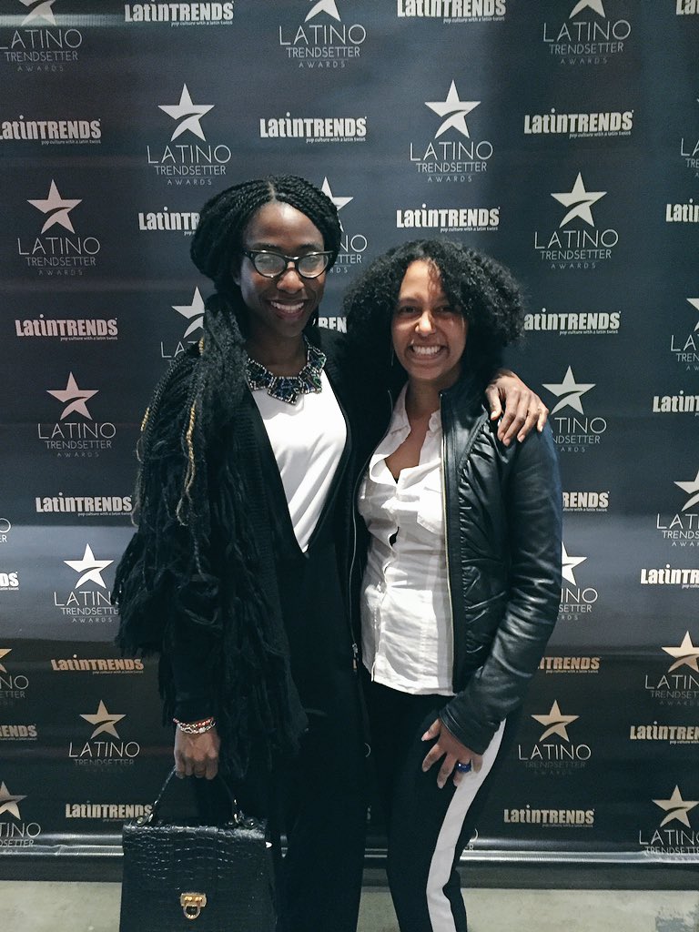MLDigitalArt's tweet photo. @LatinTrends1 #LatinoTrendsetter w/ @PhoenixRefined &amp; 👍🏽bumping into @EmpanadaFork @latinasunited #womenempowerment https://t.co/hQpZwc63kw