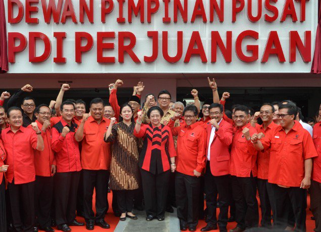 Farhat Abbas Ikut Seleksi Bakal Cagub DKI dari PDIP bit.ly/1sbXWaN <a href="/farhatabbaslaw2/">PresidenOposisiRI</a> <a href="/PDI_Perjuangan/">PDI Perjuangan</a>