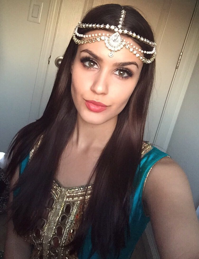 trisdhaliwal's tweet photo. Just your average punjabi #curryscentedbitch and proud #5rivers https://t.co/w1WtNsQss0