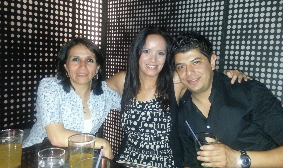 alhelilara's tweet photo. Esta reunión #NoTieneMadre ! #MomentosInolvidables #Gracias #Alhs #Escuincle https://t.co/ioAlNDgM2r