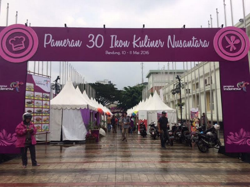 Warna Ungu Dominasi 30 Ikon Kuliner Nusantara di Bandung okz.me/V8GV
