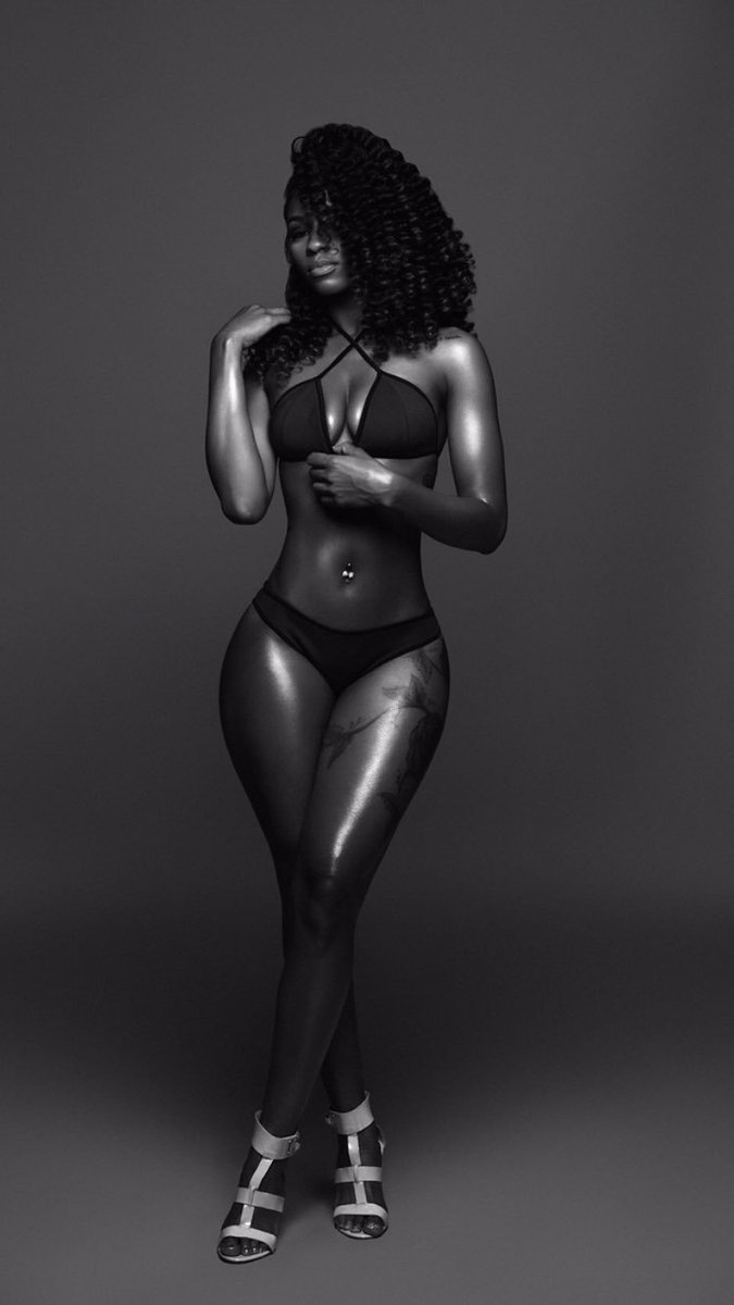 2020PHOTOGRAPHY's tweet image. Body of a goddess . Photography by me