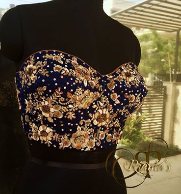 Blending traditional into modern and creating the perfectly baked attire for that special occasion. 

#Riantas