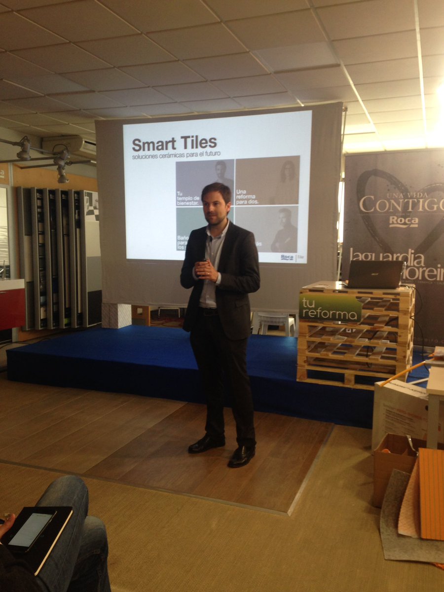 tureforma's tweet photo. Pablo Tarín nos presenta gran variedad de series de Roca Tile en @laguardiaymorei #meetingshop #tureforma #rocatile https://t.co/XJnvNBOOyn