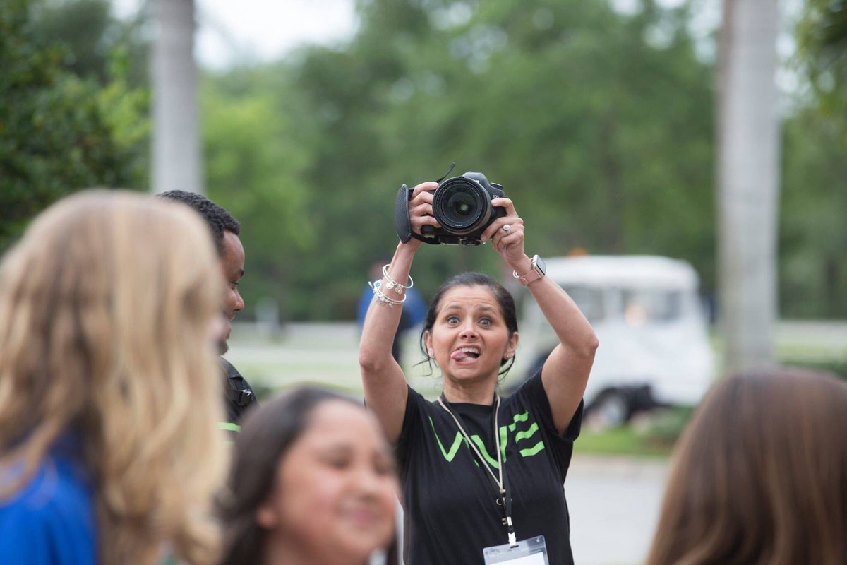 CFimpact's tweet photo. This is Mary O'Neal from our #CFcomm social media team. She was feeling the #Vive @CFOkeechobee #HumansOfCF #LoveOn https://t.co/LvyHfPpA0e