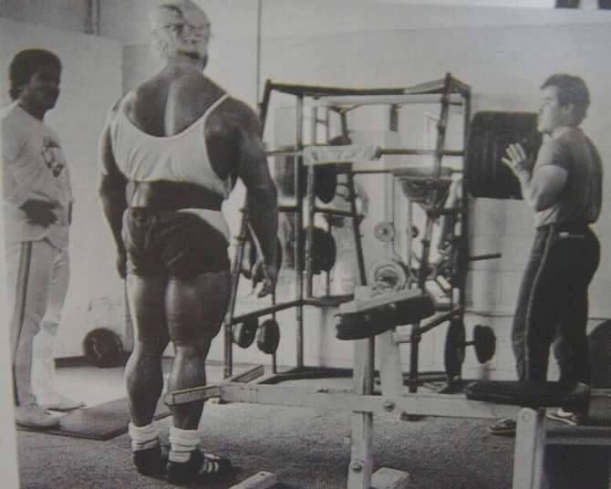 OldSchoolGold's tweet photo. Tom Platz https://t.co/heFEq8RWPE