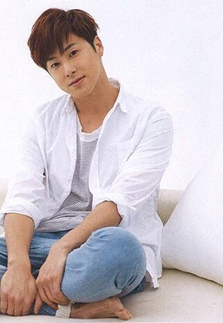 MarONFilter's tweet photo. "Yunho, I want you to cook for me this weekend"
"Okay"
"What's wrong with u? Are u sick anywhere?" https://t.co/MPKdtuIwsI