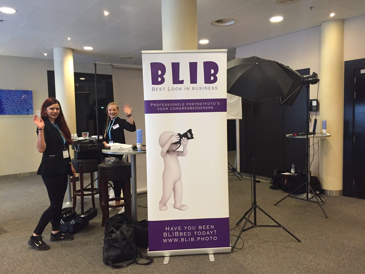 BLIBphoto's tweet photo. Het BLIB team is er klaar voor, laat de #NVVBcongres deelnemers maar komen!! @NVVB_ #BLIBphoto #haveyoubeenBLIBbed https://t.co/1y8DAo3p9Z