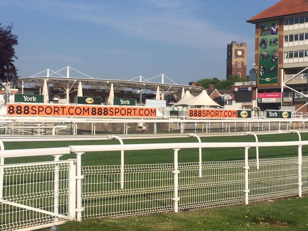 Jigsawsignage's tweet photo. We are @yorkracecourse today with @888sport #1straceof2016 https://t.co/zOOf1h9P21