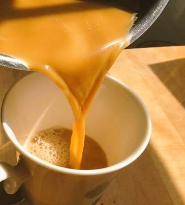 saramuzzammil's tweet image. Literally can kill for this right now. #SaraCraves #KhaasChai #CrispyToast