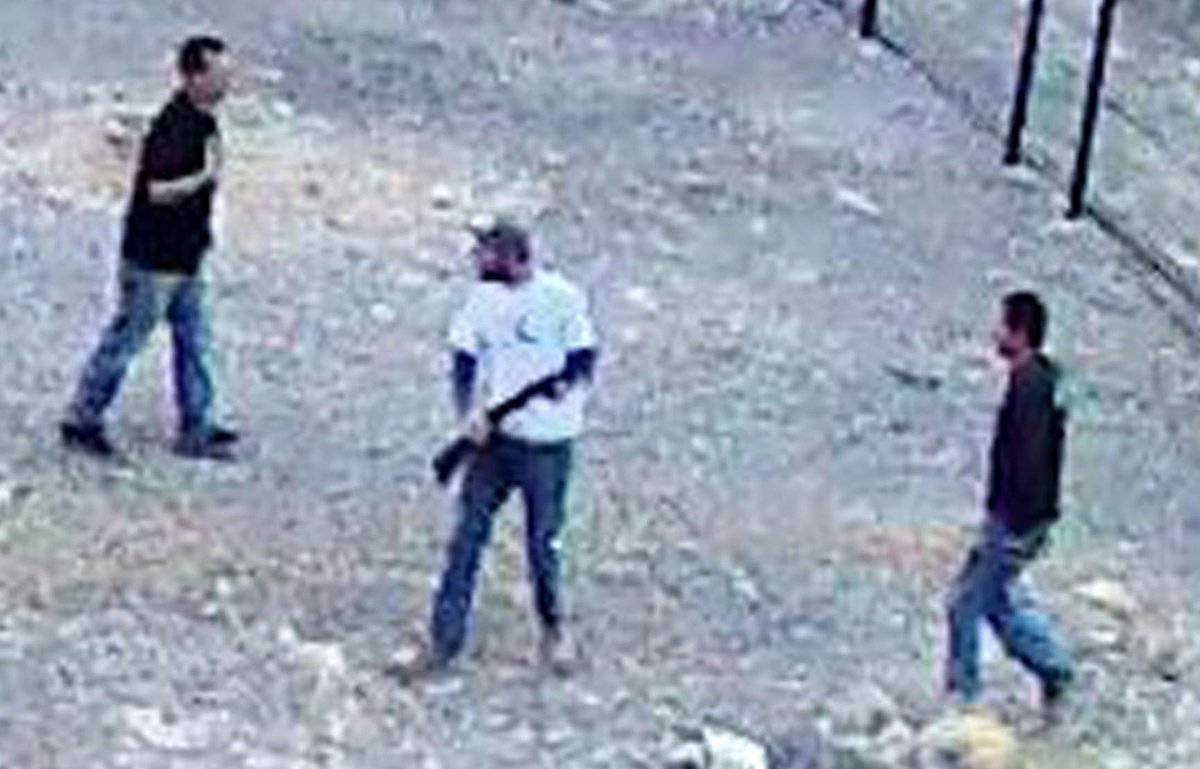 FoxNews's tweet image. Authorities identify vandals accused of killing rare fish at national park fxn.ws/1NqcEo6