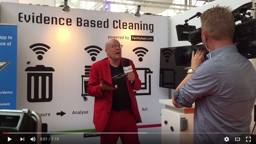 #interclean Surprise visit Vincent Everts about IOT + sensors. He made this movie about FA! bit.ly/1rFFp68