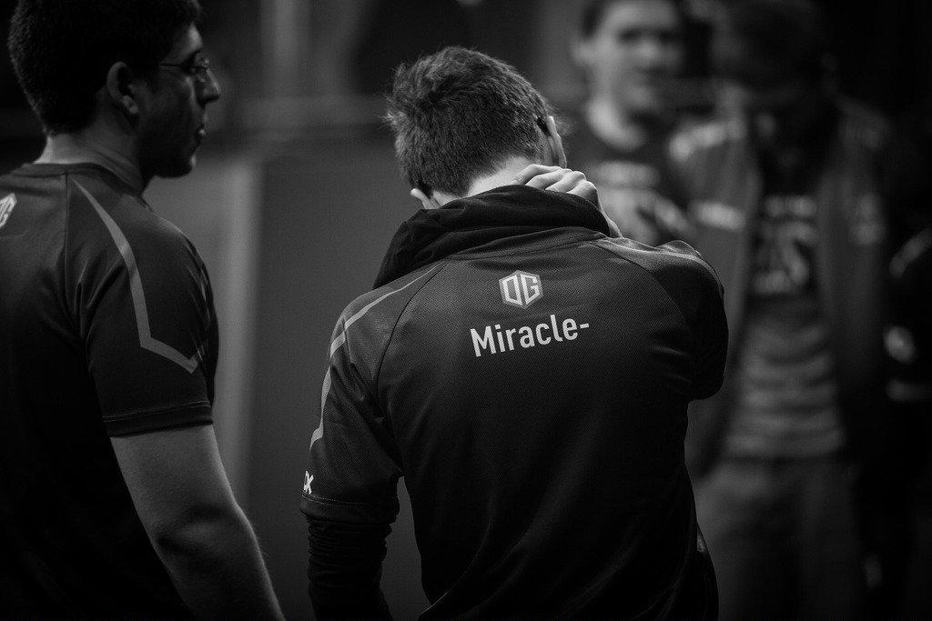 CiKc36yXAAAuR9d.jpg:large