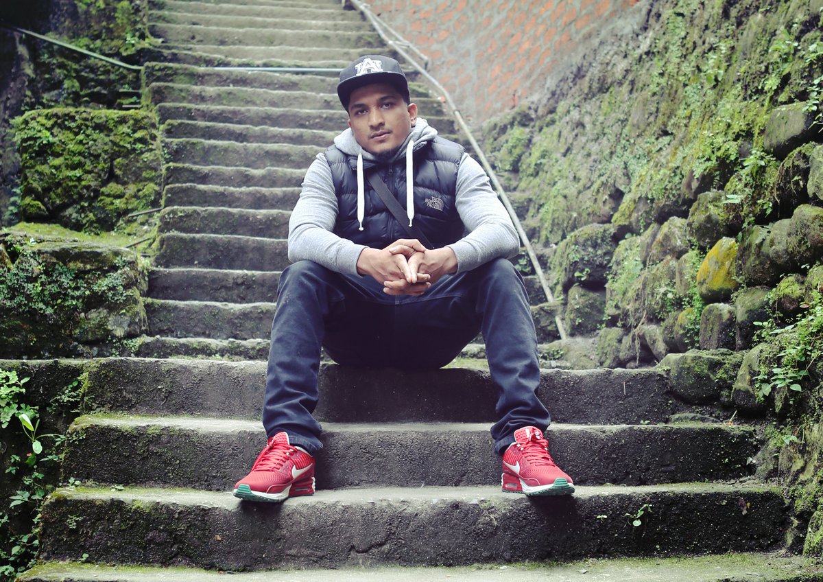 mansworldindia's tweet image. Discover India's vibrant rap scene with these new rap sensations: #Mawali #Naezy #TodFod
bit.ly/1TzJUG2