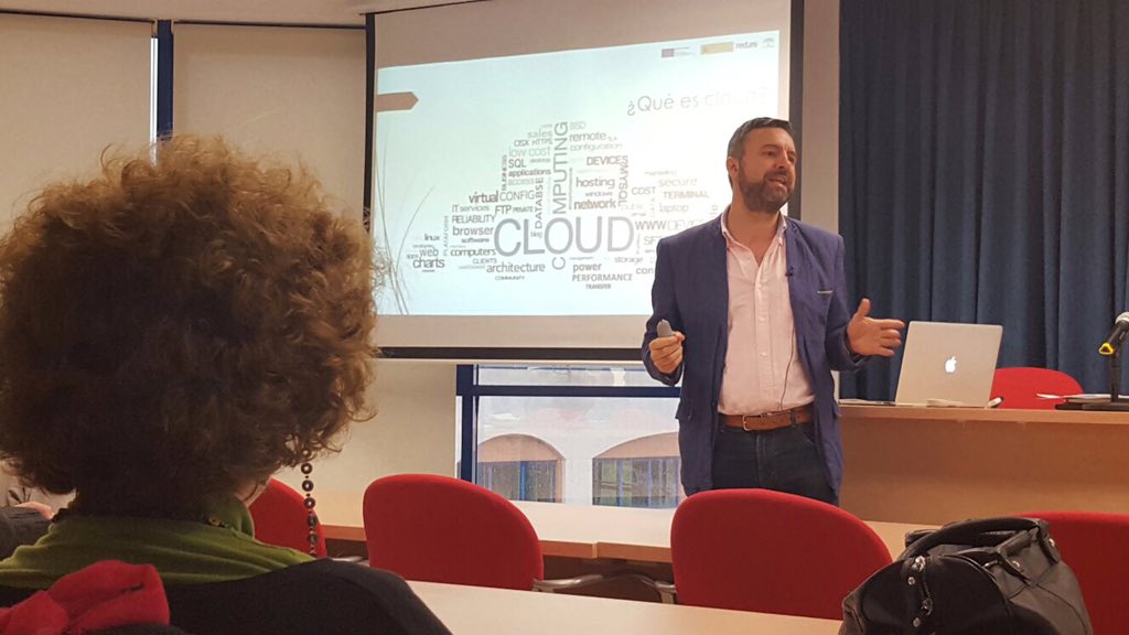 redpuntoes's tweet photo. Interviene @JGTAPIAL de @Digital_Bravo. Jornada #cloud #CDTIC Sevilla @Eticom_com @AndaluciaDig #subetealanube https://t.co/c4Jgfhm5hh
