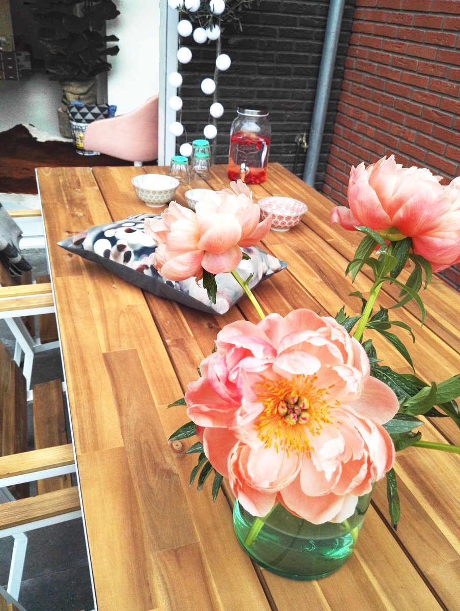 NyaInterieur's tweet photo. Halen jullie a.s. vrijdag ook het het AD in huis? Deze week had ik een leuk interview! https://t.co/WE2wgha8Sa @ADnl https://t.co/O6AdFBIkdg