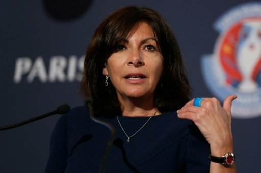 publicsenat's tweet photo. Nouvelles limites UE #diesel: recours d'@Anne_Hidalgo devant la justice européenne >> https://t.co/jO3H18EW7H https://t.co/abDAIYk3V9