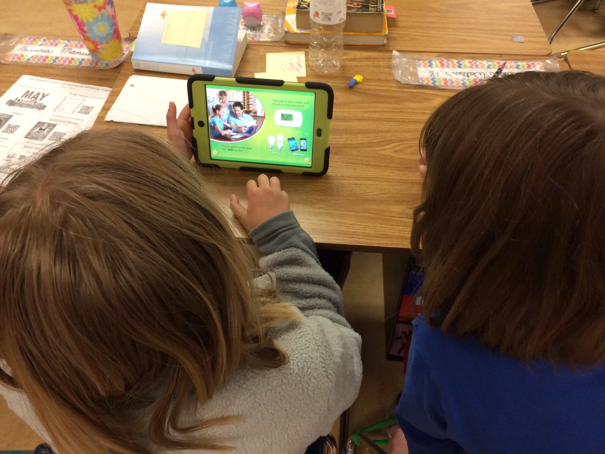 PaigeBessick's tweet image. Fun morning with our 4th grade tech buddies for #epicpals @smalchow @StacyKayTeach #mcptech