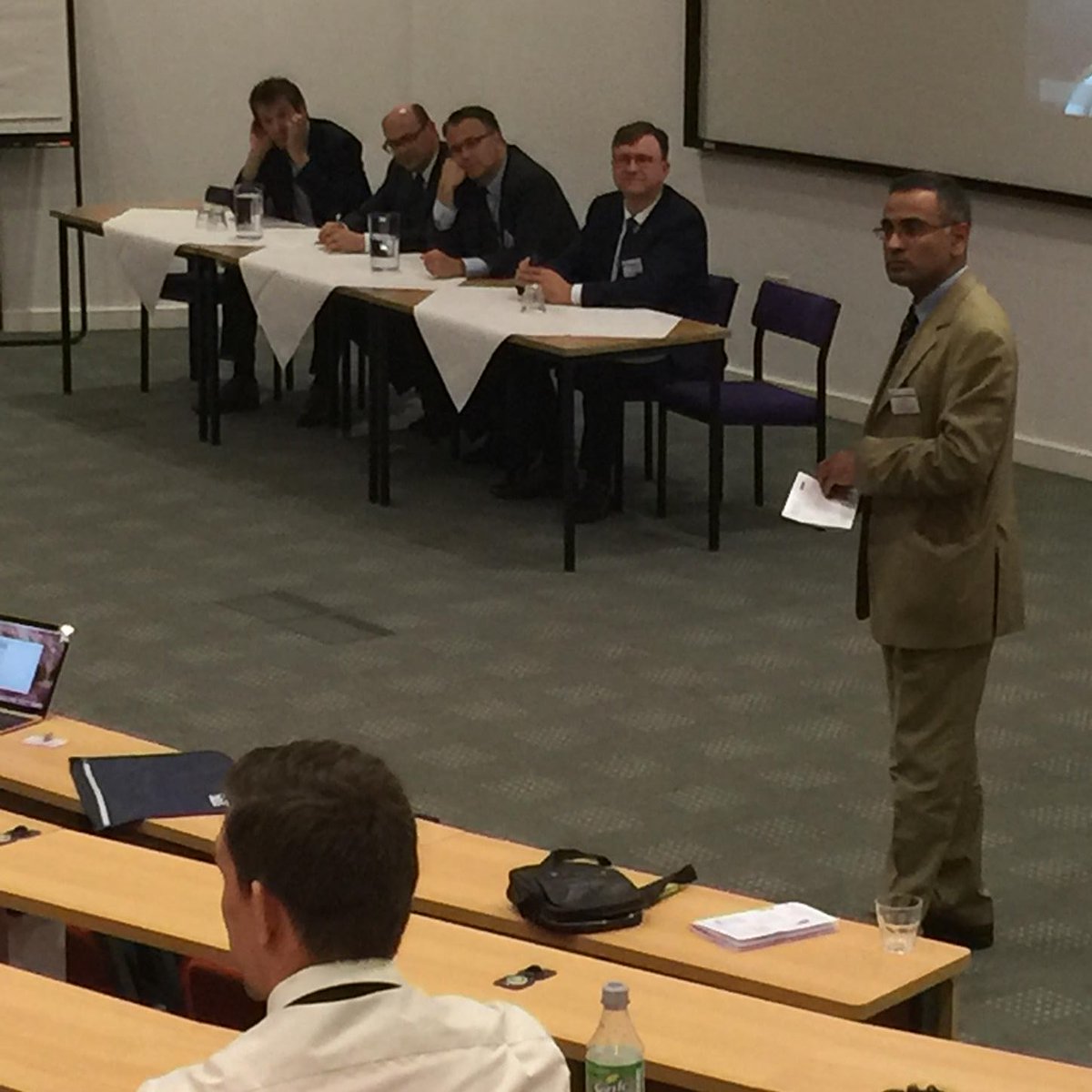 FaceEyesNose's tweet image. #ExpertQuestions with Dr Joan Vandeputte Dr Roberto Pizzamiglio, Dr Bernard Mole, Dr Matt White &amp;amp; pdsurgery