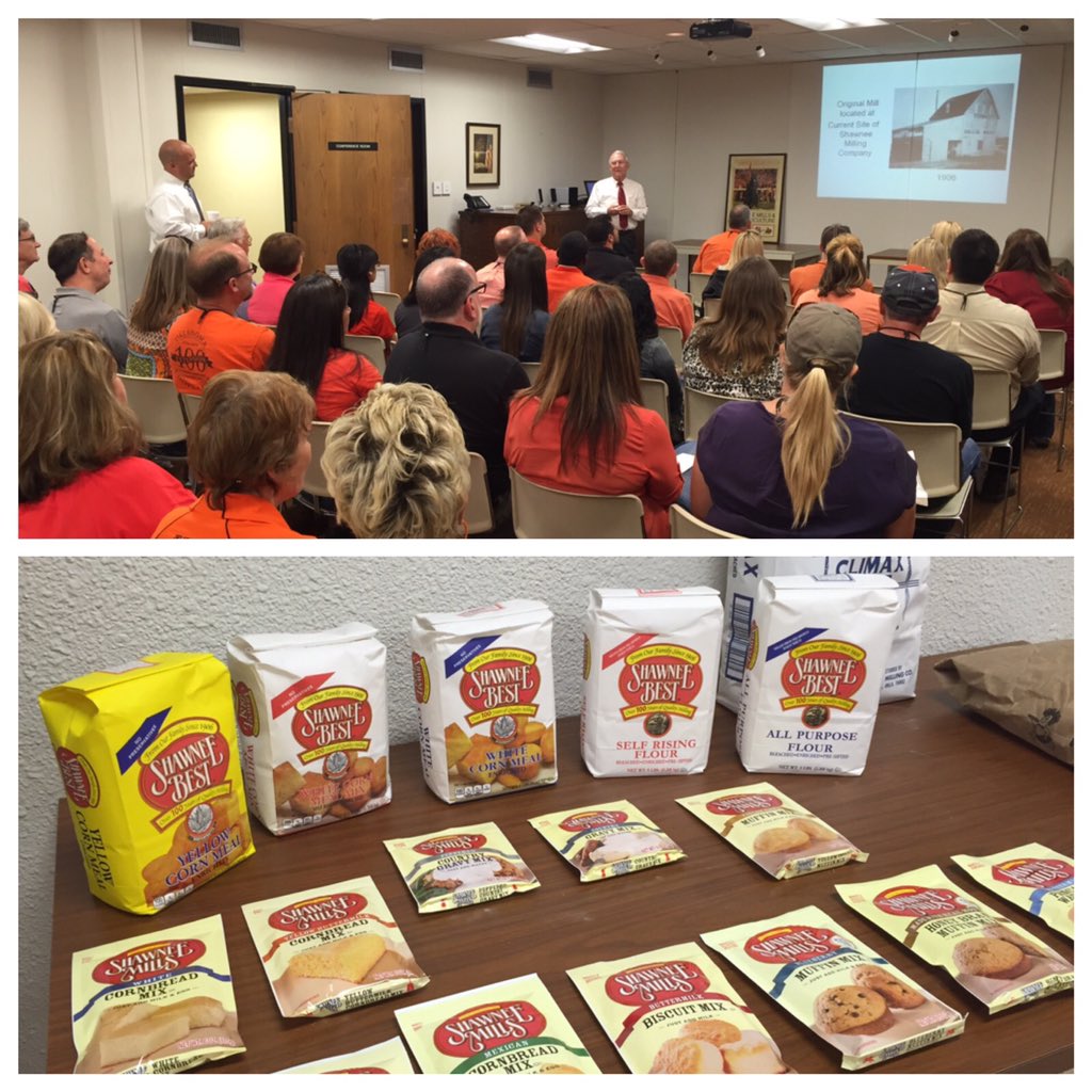 jeremysbennett's tweet photo. Started the Access Tour at Shawnee Milling. 110 yrs of business, and they make flour for Hideaway Pizza! #OKStateAg https://t.co/GYGw9ZFQHY