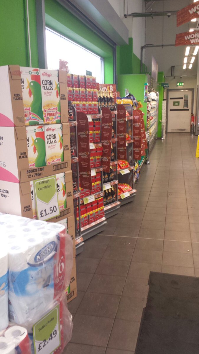 MyLocalSheff's tweet image. Brand new promotions in store.. introducing our wonderwall . you&apos;ll imagine your in an &quot;oasis&quot; they&apos;re that good!!!