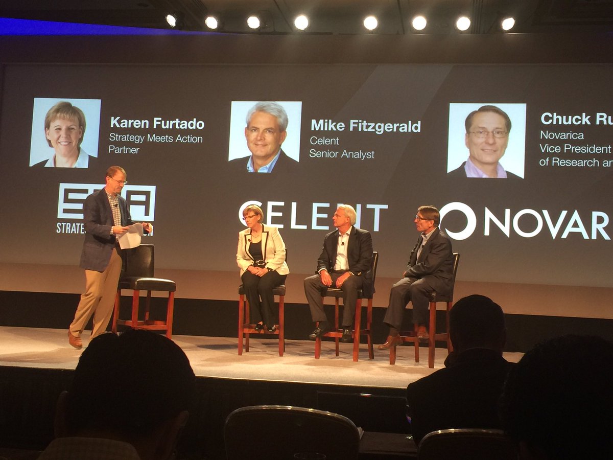 curt_stevenson's tweet photo. Eddie Jones with @Celent_Research @SMAInsurance and @novarica at @DuckCreekTech #Formation16 https://t.co/WPkSFnOP74