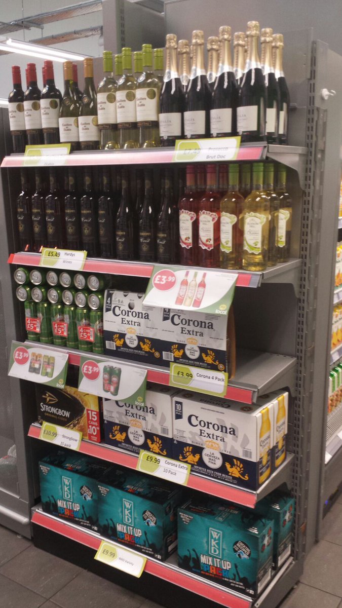 MyLocalSheff's tweet image. Brand new promotions in store.. introducing our wonderwall . you&apos;ll imagine your in an &quot;oasis&quot; they&apos;re that good!!!